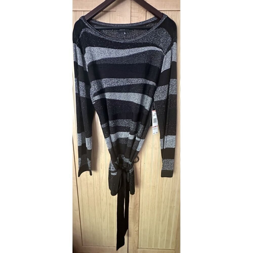 Jones of New York black silver metallic sweater top 3X NWT. No flaws. Gorgeous!